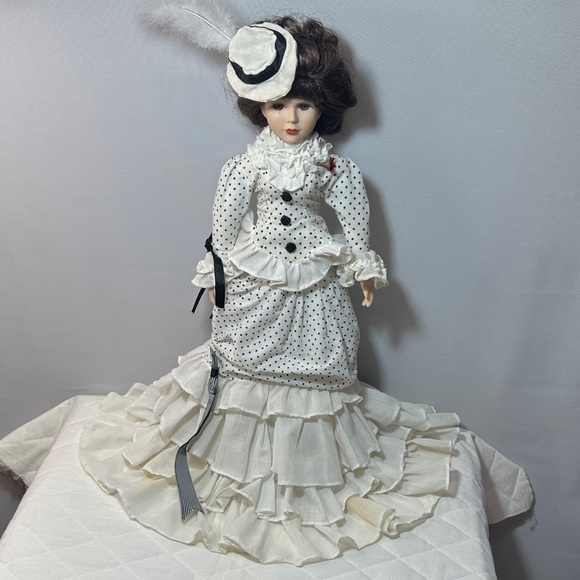 Other - Elegant Victorian Vintage Doll With Hat Polkadot Ruffle Dress Under Garment Shoe